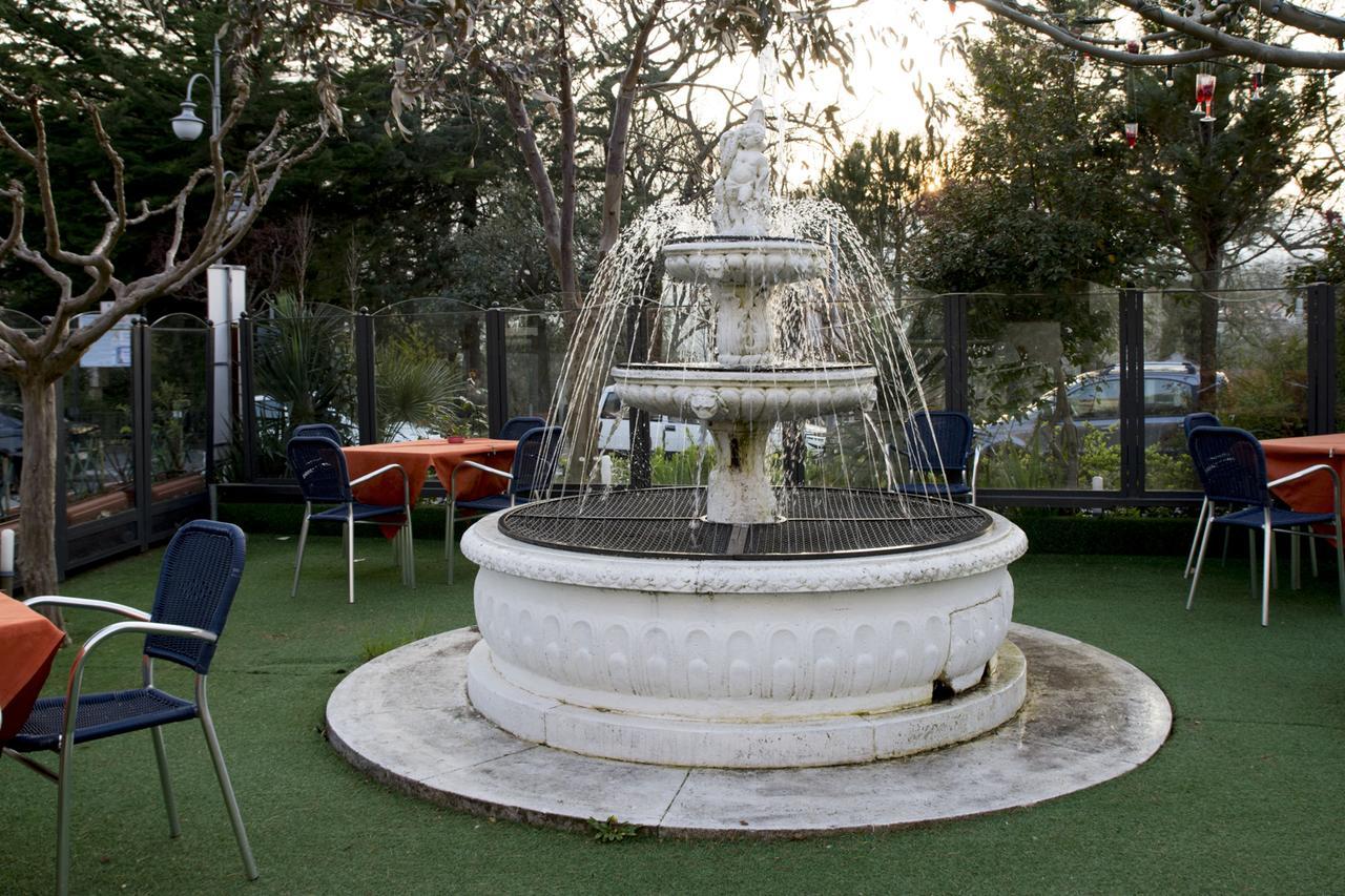 Ristorante Albergo Gerardo Di Masi カポゼーレ エクステリア 写真